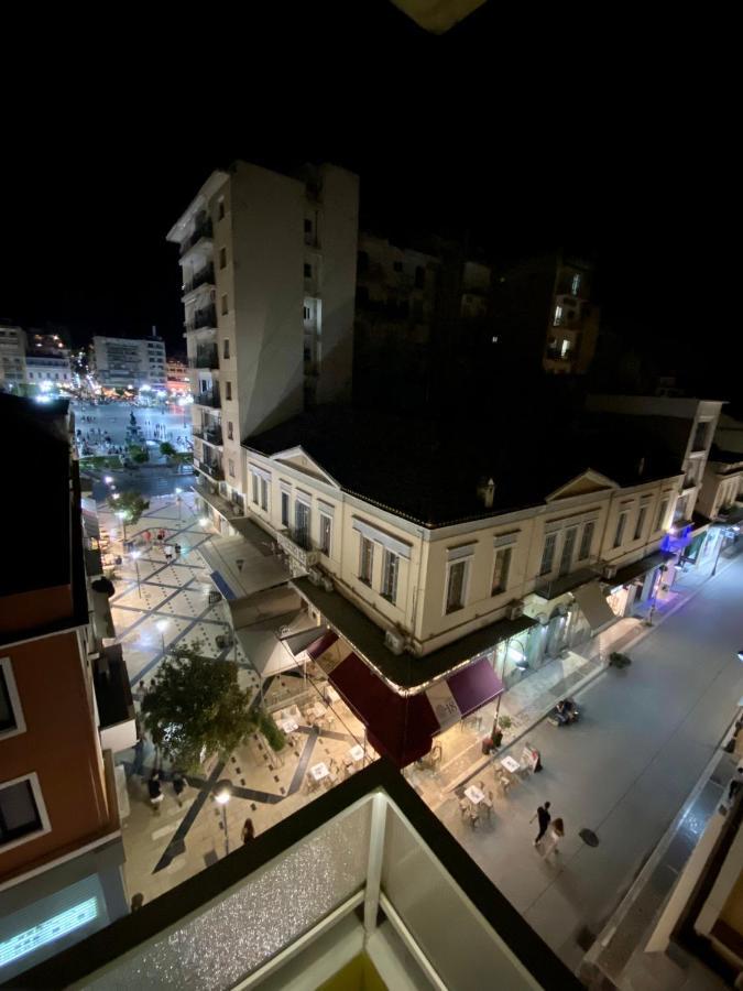 Happy Place! Big, Bright & Central - Ideal For Families And Groups Of Friends Patras Exterior foto
